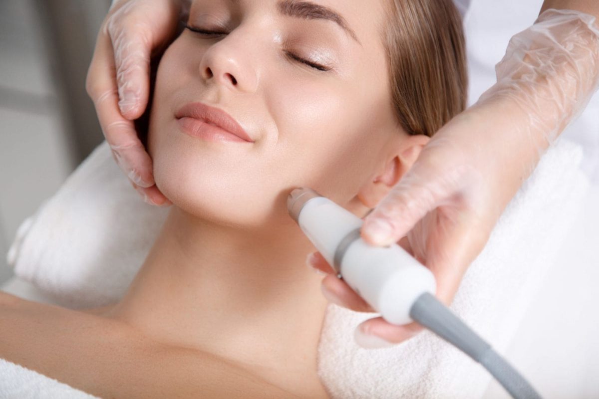 Phương pháp trẻ hoá da bằng laser fractional co2 hiệu quả